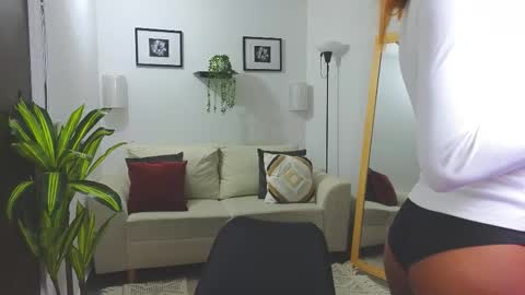 anne_rachel online show from February 2026 05:06:02 PM