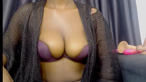 ann online show from October 2025 09:35:02 PM