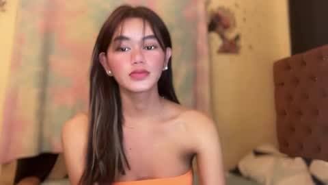 Snapshot of annedee_ chatting on December 2024 09:44:01 AM Kim online show from December 2024 09:44:01 AM