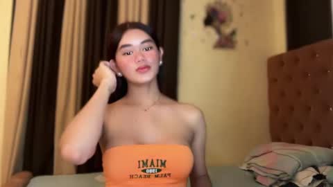 Snapshot of annedee_ chatting on January 2025 03:16:02 PM Kim online show from January 2025 03:16:02 PM