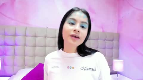 Anne online show from October 2025 03:07:02 AM