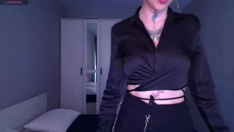Snapshot of annetenet chatting on May 2026 07:13:02 AM Annet online show from May 2026 07:13:02 AM