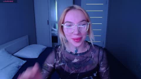 Snapshot of annetenet chatting on June 2026 09:24:01 AM Annet online show from June 2026 09:24:01 AM