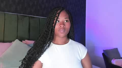 Snapshot of anneth__m chatting on December 2024 07:34:01 PM Anneth online show from December 2024 07:34:01 PM
