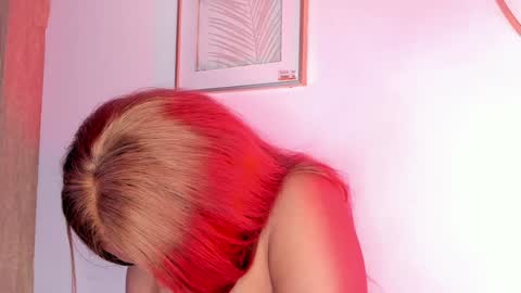 Snapshot of anneth__m chatting on January 2025 10:44:02 PM Anneth online show from January 2025 10:44:02 PM