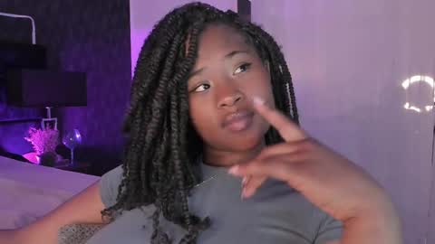 Snapshot of anneth__m chatting on February 2025 11:13:02 PM Anneth online show from February 2025 11:13:02 PM