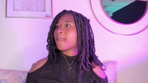 Snapshot of anneth__m chatting on February 2025 07:47:01 PM Anneth online show from February 2025 07:47:01 PM