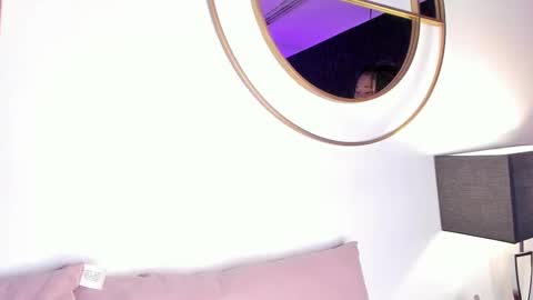 Snapshot of anneth__m chatting on March 2025 07:42:02 PM Anneth online show from March 2025 07:42:02 PM
