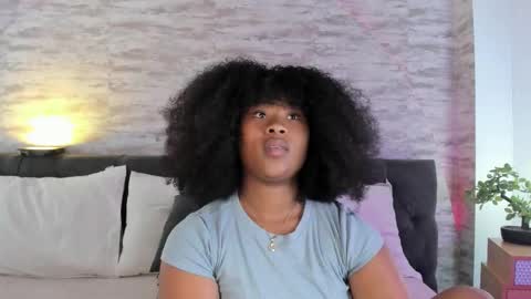 Snapshot of anneth__m chatting on September 2025 07:46:02 PM Anneth online show from September 2025 07:46:02 PM