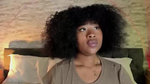 Snapshot of anneth__m chatting on October 2025 07:44:01 PM Anneth online show from October 2025 07:44:01 PM