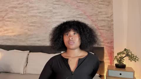 Snapshot of anneth__m chatting on October 2025 06:19:02 PM Anneth online show from October 2025 06:19:02 PM