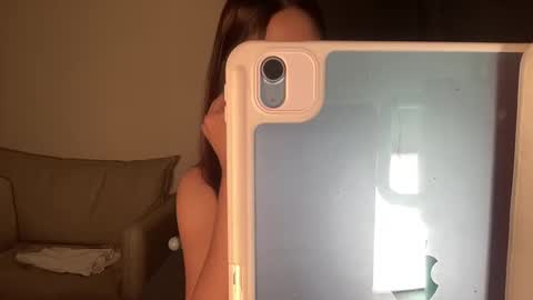 Annette 03 online show from September 2025 05:29:02 PM