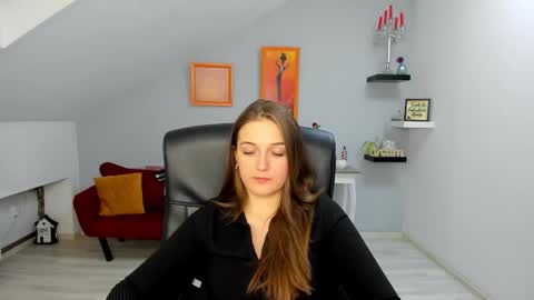 annewilsonn online show from January 2026 03:47:01 PM