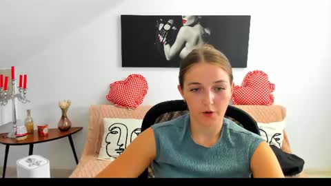 annewilsonn online show from August 2026 09:04:01 AM