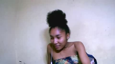 Snapshot of anni253864 chatting on September 2025 12:32:01 AM anni253864 online show from September 2025 12:32:01 AM