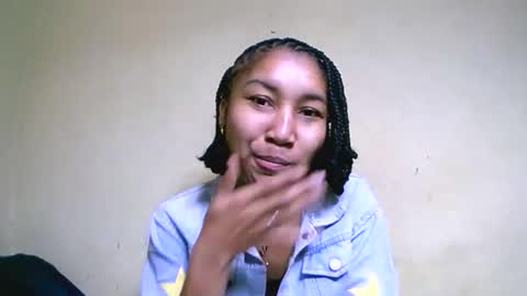 Snapshot of anni253864 chatting on September 2025 03:50:01 AM anni253864 online show from September 2025 03:50:01 AM
