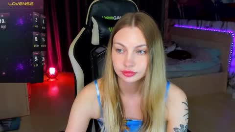 Annie online show from September 2025 11:50:01 PM