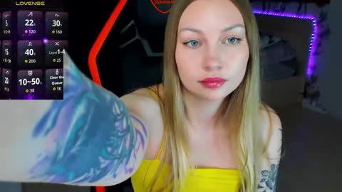 Annie online show from April 2026 10:22:02 PM