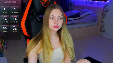 Annie online show from June 2026 03:44:01 PM