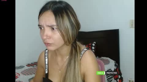 annie cherry independent model online show from February 2025 03:36:01 AM