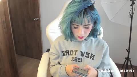 JEANNE no olvides seguirme dont forget follow me  uu online show from January 2025 09:48:02 PM