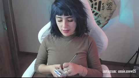 JEANNE no olvides seguirme dont forget follow me  uu online show from February 2025 10:04:02 PM