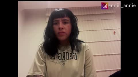 JEANNE no olvides seguirme dont forget follow me  uu online show from October 2025 02:40:02 AM