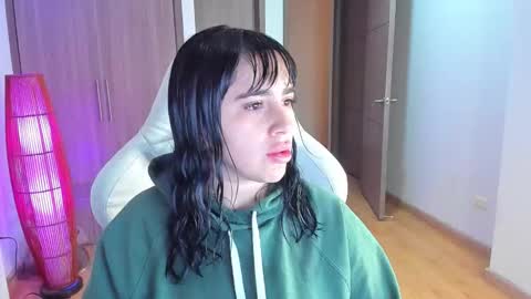 JEANNE no olvides seguirme dont forget follow me  uu online show from November 2025 11:48:01 PM