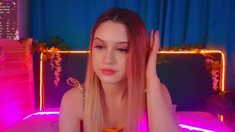 annie online show from November 2025 08:35:02 PM