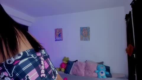 AnnieBlu3 online show from December 2024 03:00:02 PM