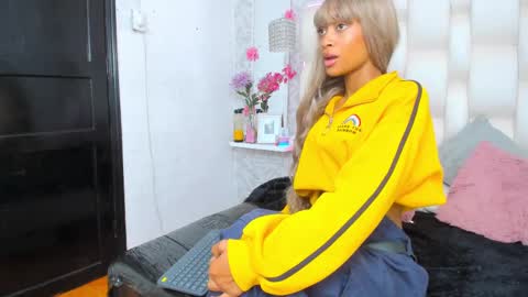 Anto online show from March 2025 06:22:02 PM