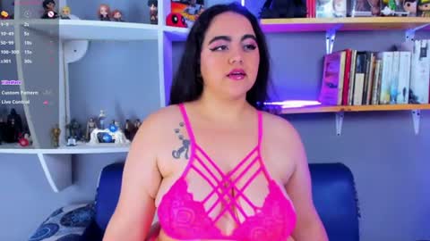 Annie Sweet Cherry online show from June 2026 01:37:01 PM