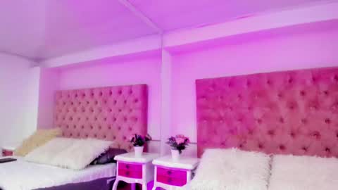 Annie  online show from January 2025 04:55:02 PM