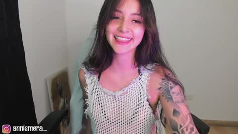 Annie online show from January 2025 02:39:01 AM