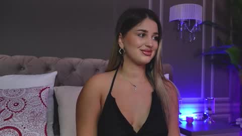 AnnieStyles online show from October 2025 05:31:02 AM