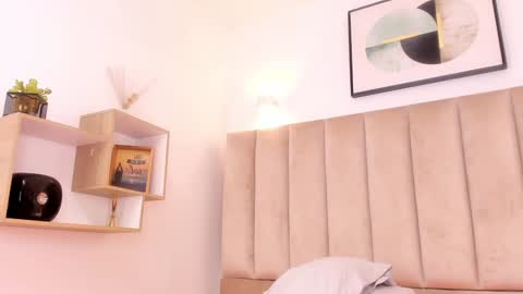 Annie Queen online show from February 2025 05:40:02 AM