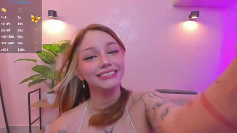 Snapshot of anniita_ chatting on May 2026 02:51:01 AM VIVIANNA online show from May 2026 02:51:01 AM