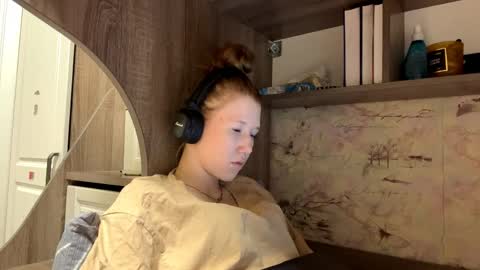 Kira online show from April 2026 01:27:02 PM