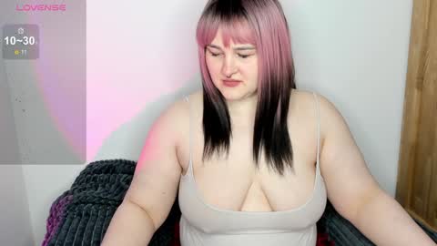 Snapshot of annnott chatting on February 2025 04:14:01 PM Ann online show from February 2025 04:14:01 PM