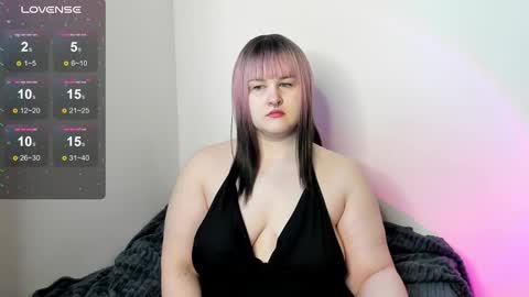 Snapshot of annnott chatting on October 2025 10:03:01 AM Ann online show from October 2025 10:03:01 AM