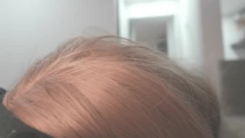 annrousse online show from January 2025 07:05:01 AM