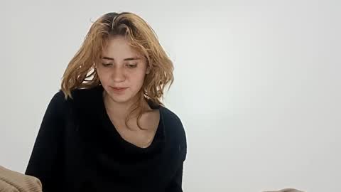 annrousse online show from September 2025 02:35:01 AM