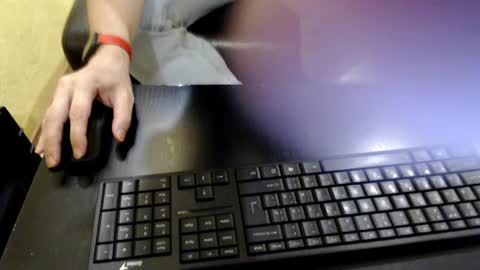 Snapshot of anny_bmw chatting on June 2026 01:03:02 PM anny_bmw online show from June 2026 01:03:02 PM