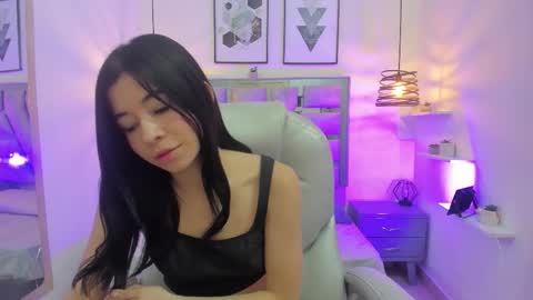 Anny bridge online show from November 2025 01:04:02 PM