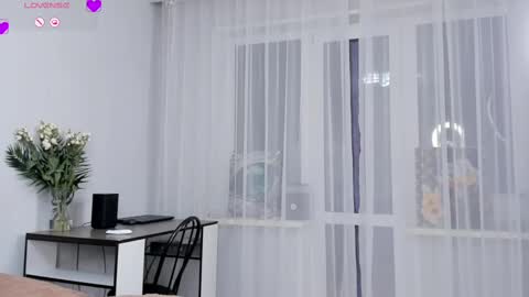 Snapshot of anny_leps chatting on February 2025 01:40:01 AM anny_leps online show from February 2025 01:40:01 AM