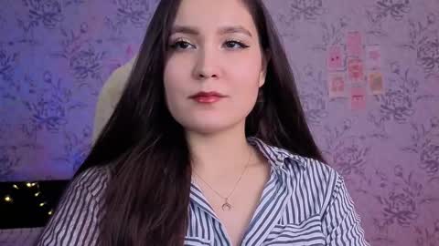 Snapshot of anny_shine chatting on November 2025 06:40:02 PM Annie online show from November 2025 06:40:02 PM