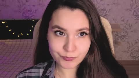 Snapshot of anny_shine chatting on May 2026 11:28:02 PM Annie online show from May 2026 11:28:02 PM