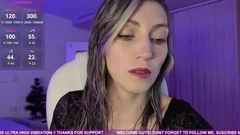 Anny online show from December 2025 12:34:02 PM