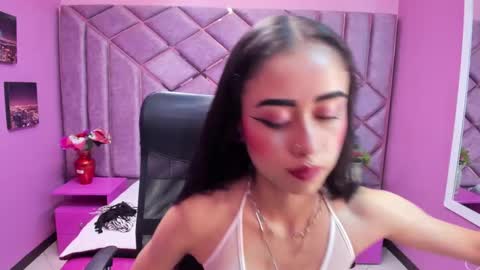 Anny online show from September 2025 04:22:02 PM