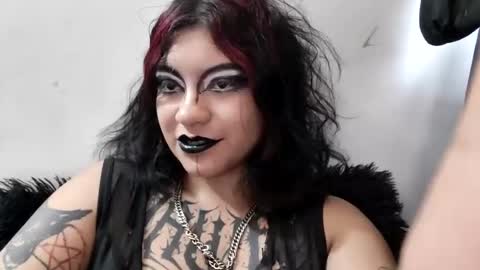 Annie online show from February 2026 09:22:01 PM